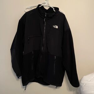 The North Face Men's Black Performance Jacket